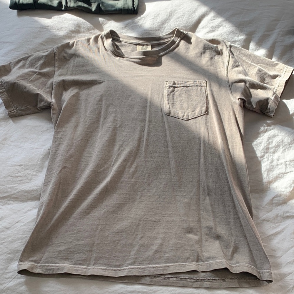 Comfort Comors Green Pocket TShirt - Medium